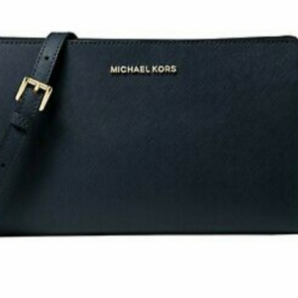 Michael Kors crossbody clutch
